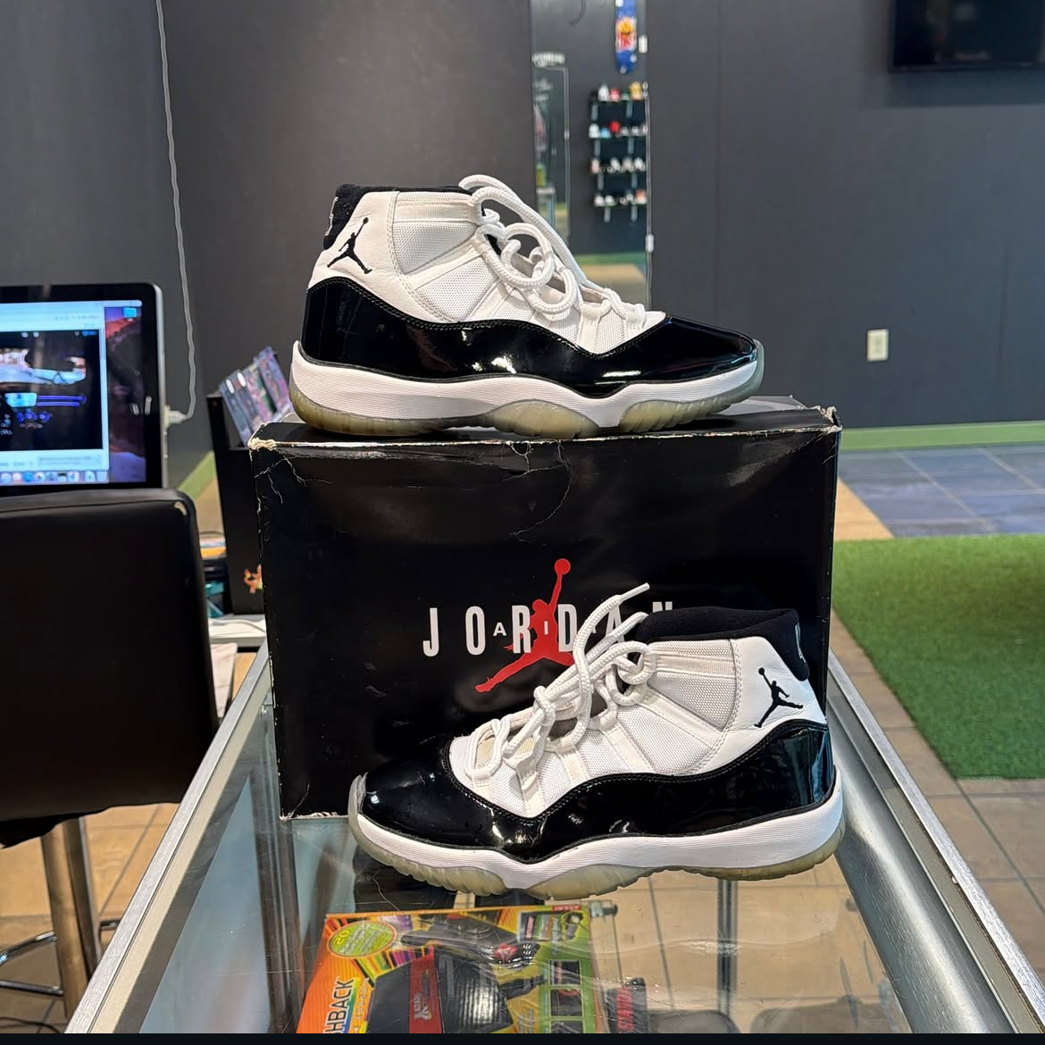 Jordan 11 Concord (2018)
