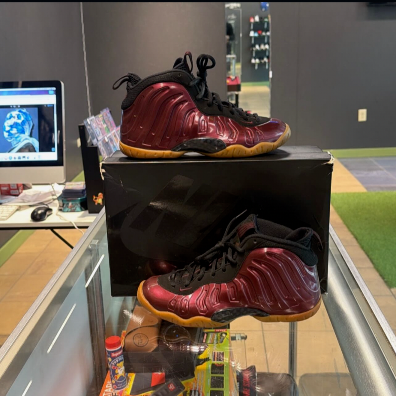 Foamposite 1 Maroon (2016)