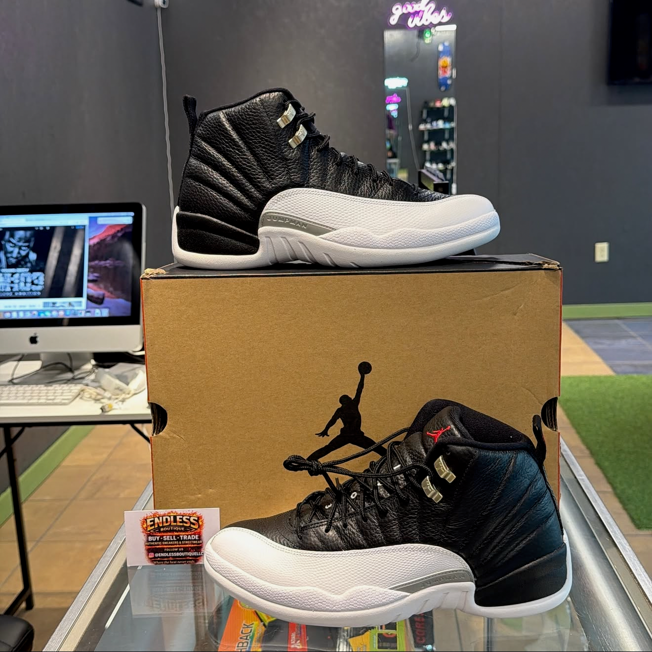 Jordan 12 Playoffs (2022)