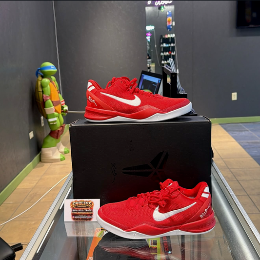 Kobe 8 University Red