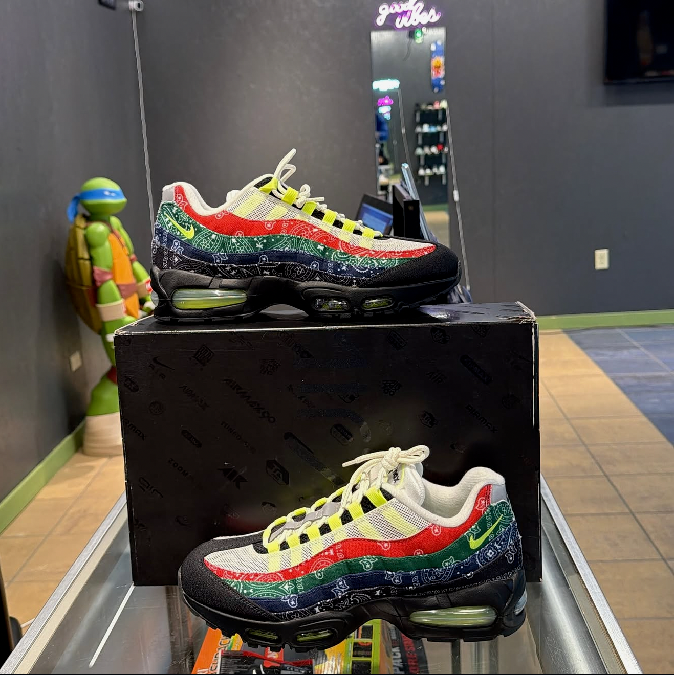 Nike Air Max 95 OG Paisley Bandana